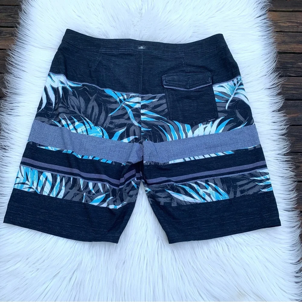 O’NEILL HyperFreak Men’s Tropical Black Swim Board Shorts Size 36